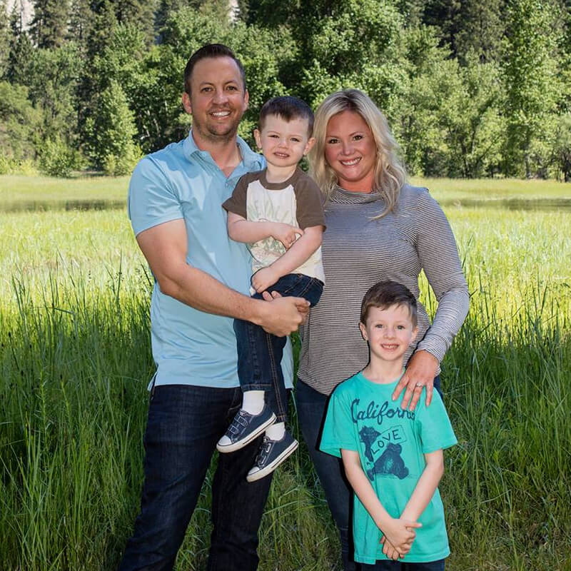 Matt Graff with his family
